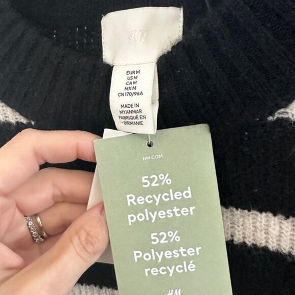 BNWT H&M Striped Oversized Sweater Medium - Picture 3 of 5